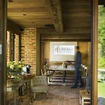 De La Source - & Hotel Barneville-la-Bertrand