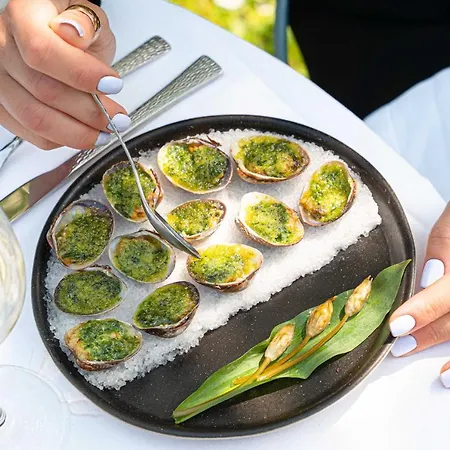 De La Source - De Charme, Collection Saint-simeon Barneville-la-Bertrand