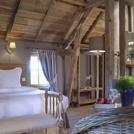 De La Source - De Charme, Collection Saint-simeon 4*