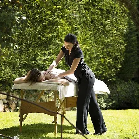 De La Source - De Charme, Collection Saint-simeon Otel