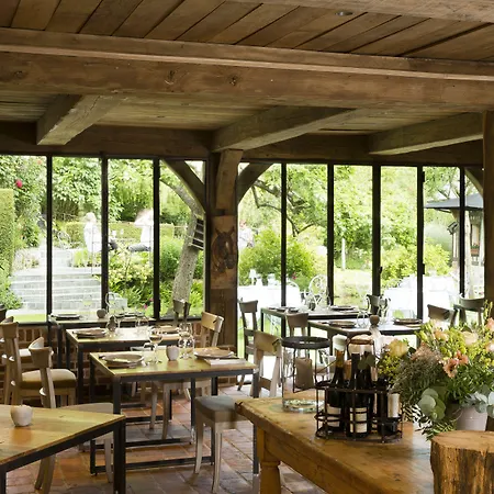 De La Source - De Charme, Collection Saint-simeon