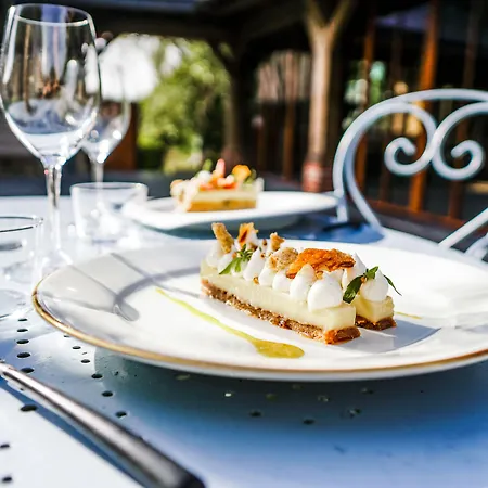 De La Source - De Charme, Collection Saint-simeon Otel 4*