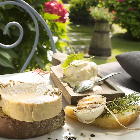 De La Source - De Charme, Collection Saint-siméon Barneville-la-Bertrand