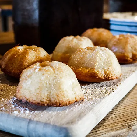 De La Source - De Charme, Collection Saint-simeon