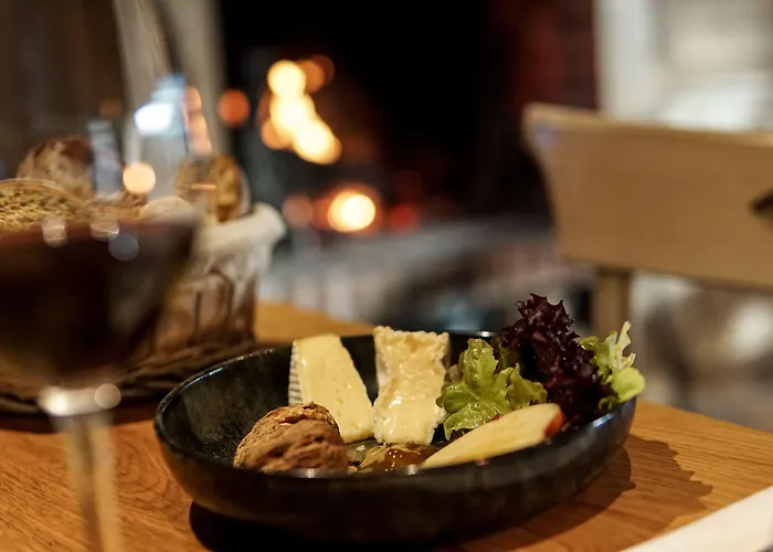 فندق Auberge De La Source - Hotel & Spa Barneville-la-Bertrand