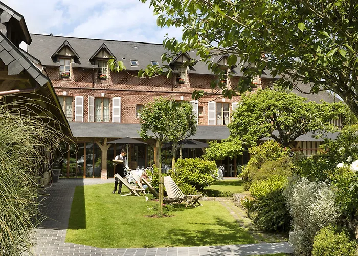 Hotel De La Source - De Charme, Collection Saint-siméon 4*