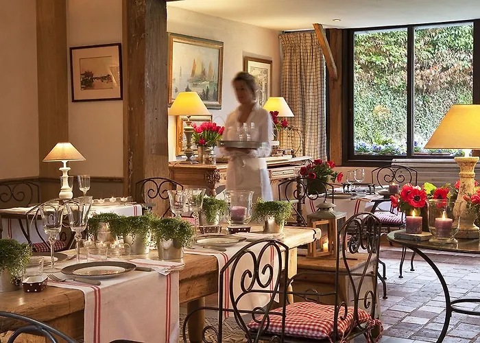 De La Source - De Charme, Collection Saint-siméon 4*